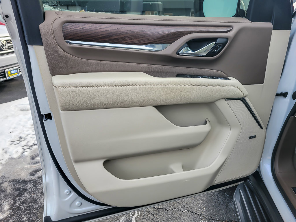 2021 GMC YUKON - Image 19