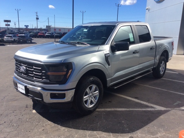 2025 Ford F-150 XL photo 2