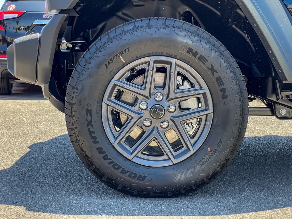 2025 Jeep Wrangler Sport S photo 8