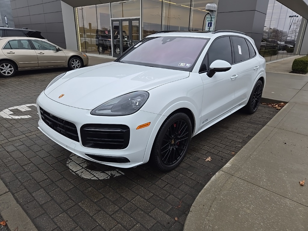 2023 Porsche Cayenne