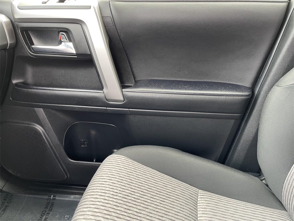 2024 Toyota 4Runner SR5 photo 20
