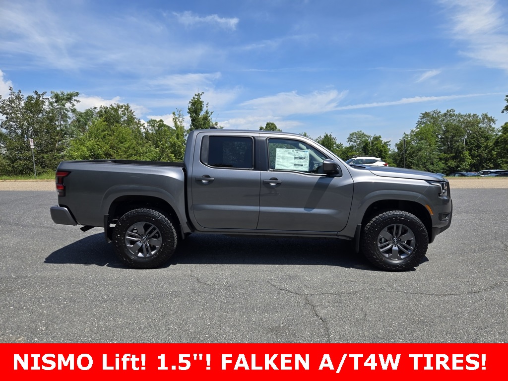 2025 Nissan Frontier SV photo 2