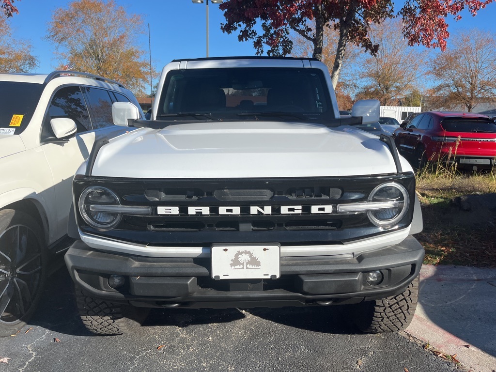 2023 Ford Bronco Base photo 3