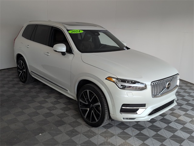 2024 Volvo XC90 Plus photo 2