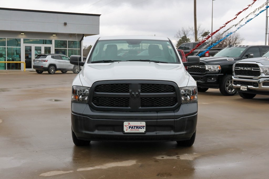 2024 Ram 1500 Classic Tradesman photo 2