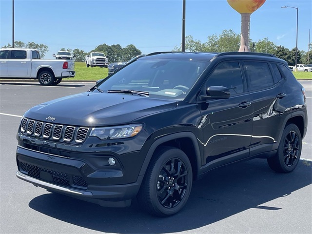 2025 Jeep Compass Latitude photo 7