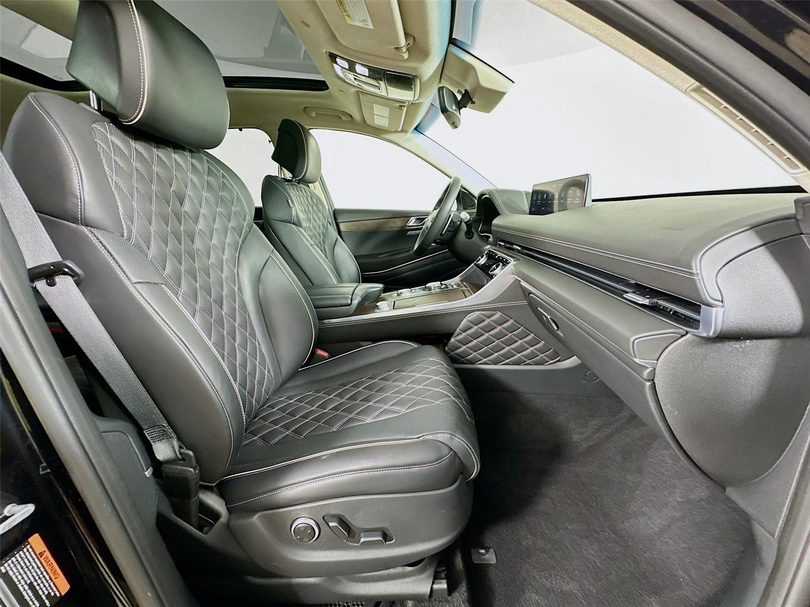 2024 Genesis GV80 Prestige Signature photo 27