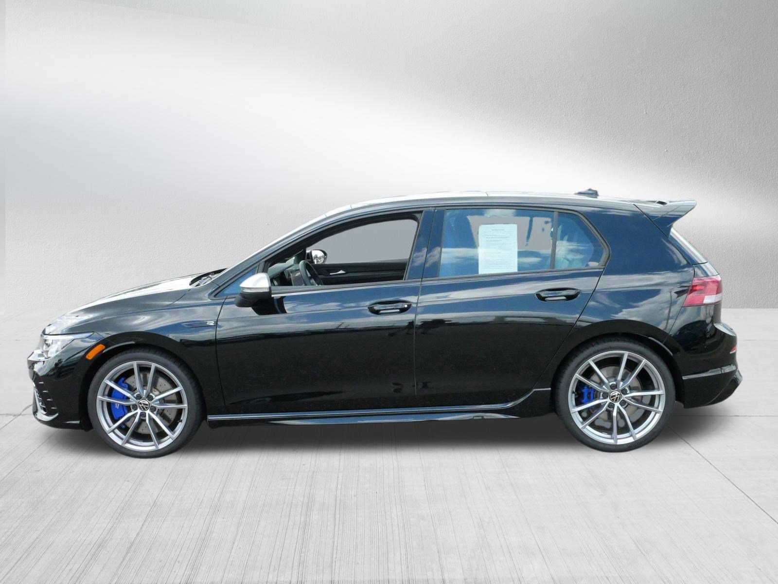 2024 Volkswagen Golf R photo 4