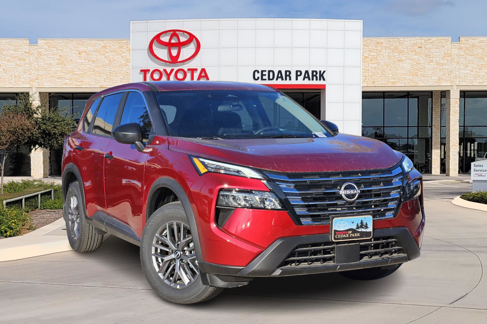 2026 Nissan Rogue S's photo