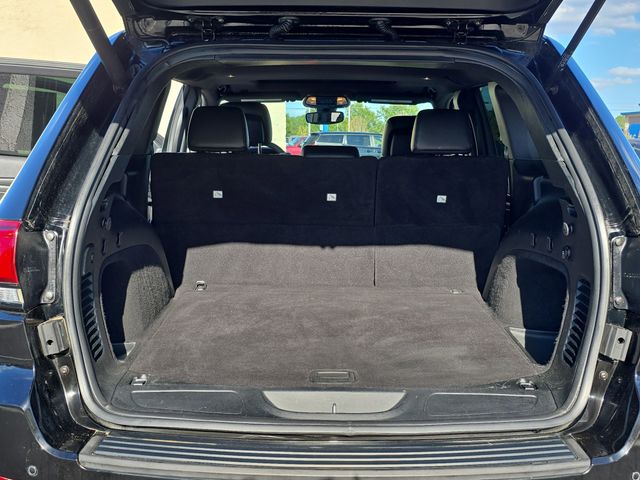 2020 Jeep Grand Cherokee Altitude photo 12