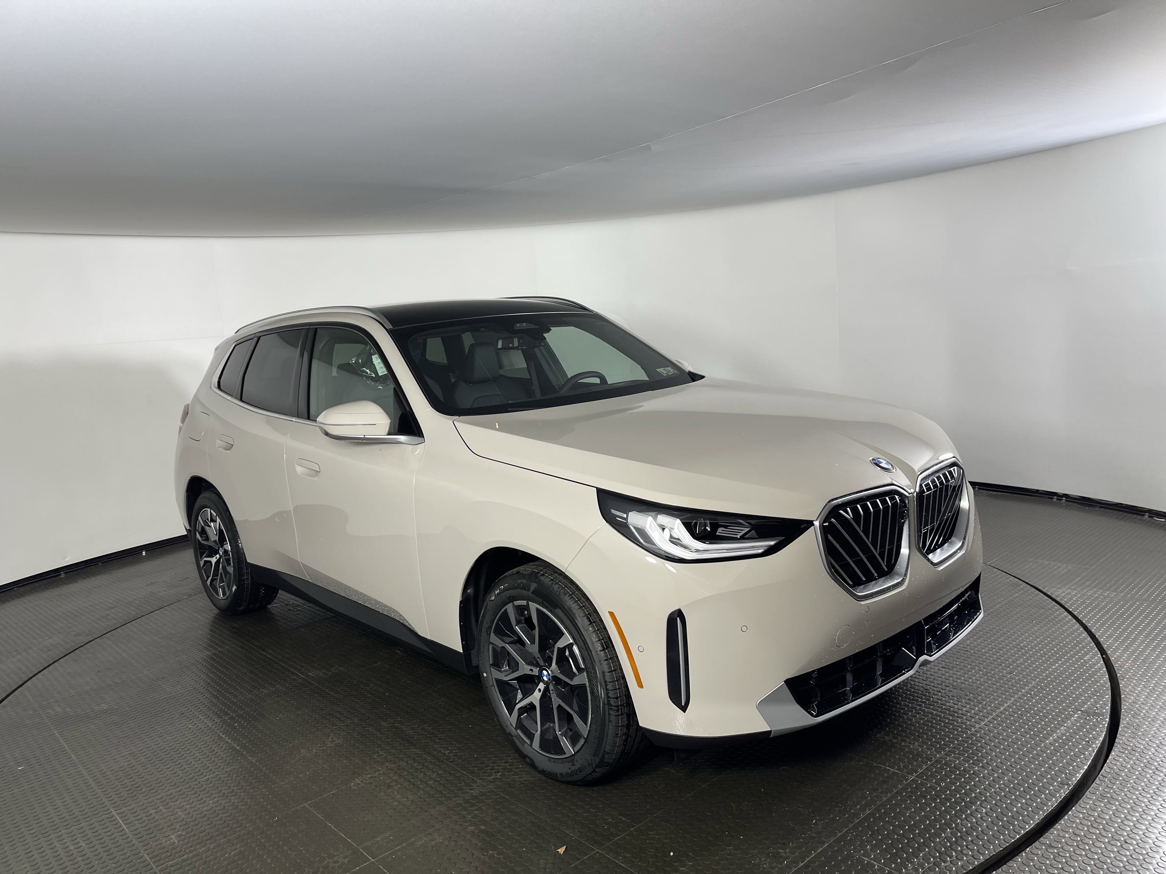 2025 Bmw X3 30x Drive photo 2