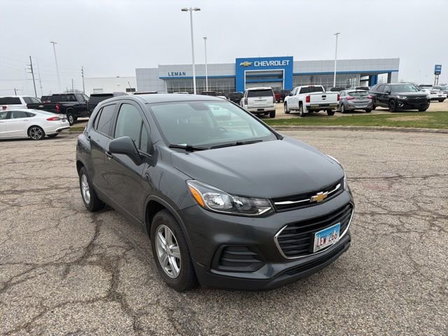 Used 2019 Chevrolet Trax LS with VIN 3GNCJKSB4KL351561 for sale in Bloomington, IL