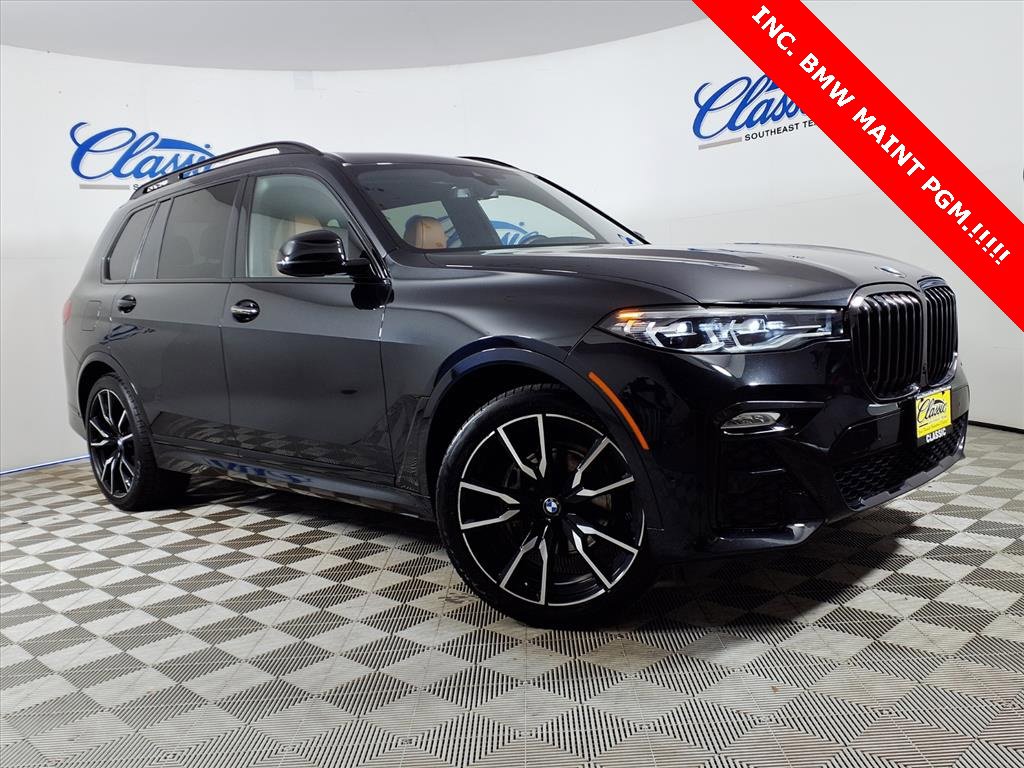 2022 BMW X7 40i's photo