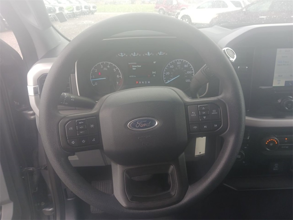 2023 Ford F-150 XLT photo 4
