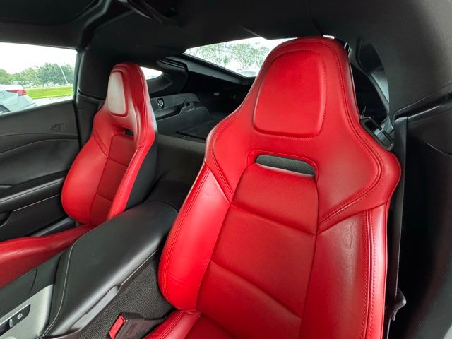2014 Chevrolet Corvette LT1 photo 14
