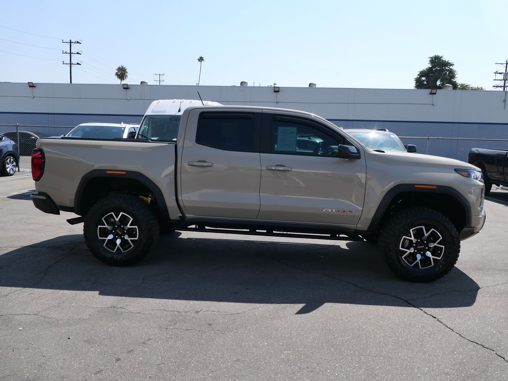 2024 Gmc Canyon AT4X photo 2