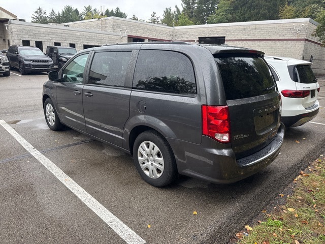 2018 Dodge Grand Caravan SE photo 2