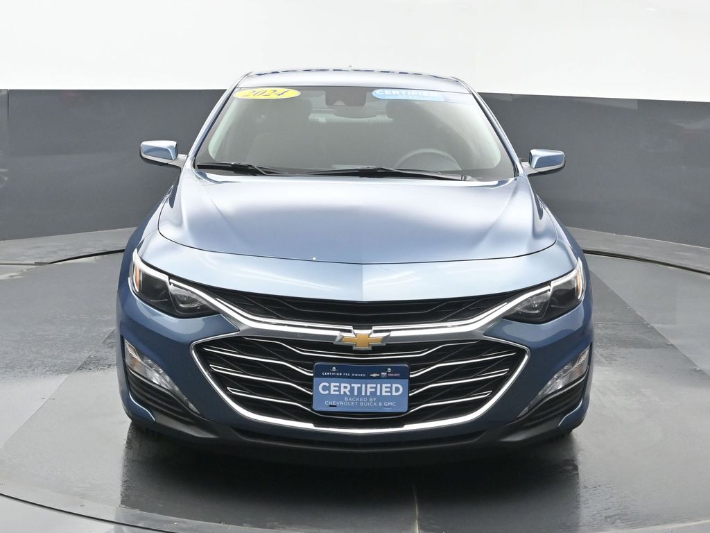 2024 Chevrolet Malibu 1LT photo 3