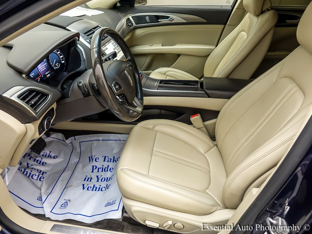 2017 LINCOLN MKZ - Image 9