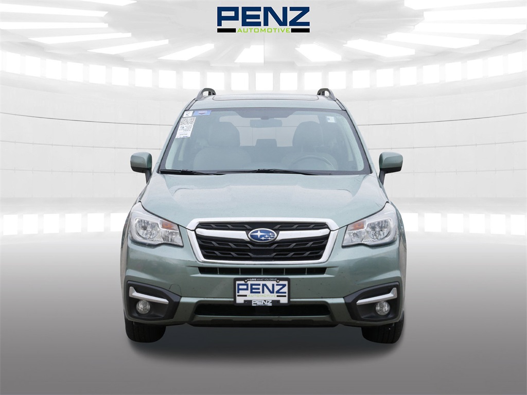 Used 2018 Subaru Forester Limited with VIN JF2SJAJC9JH615817 for sale in Rochester, Minnesota