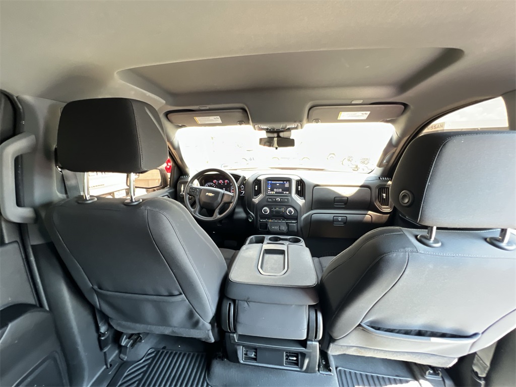 2023 Chevrolet Silverado 1500 Custom photo 10