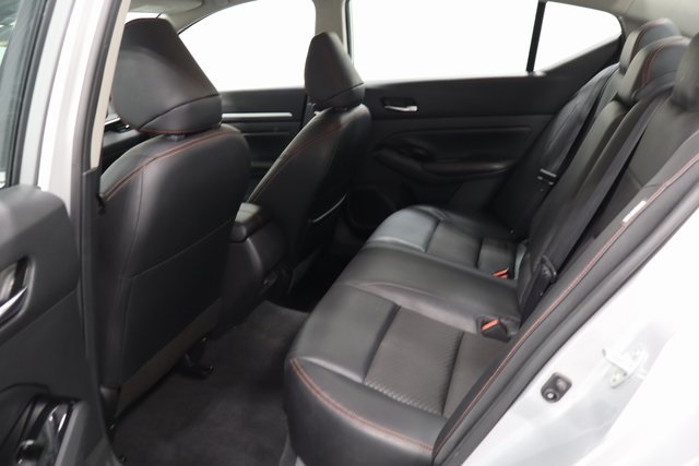 2024 Nissan Altima 2.5 SR photo 12