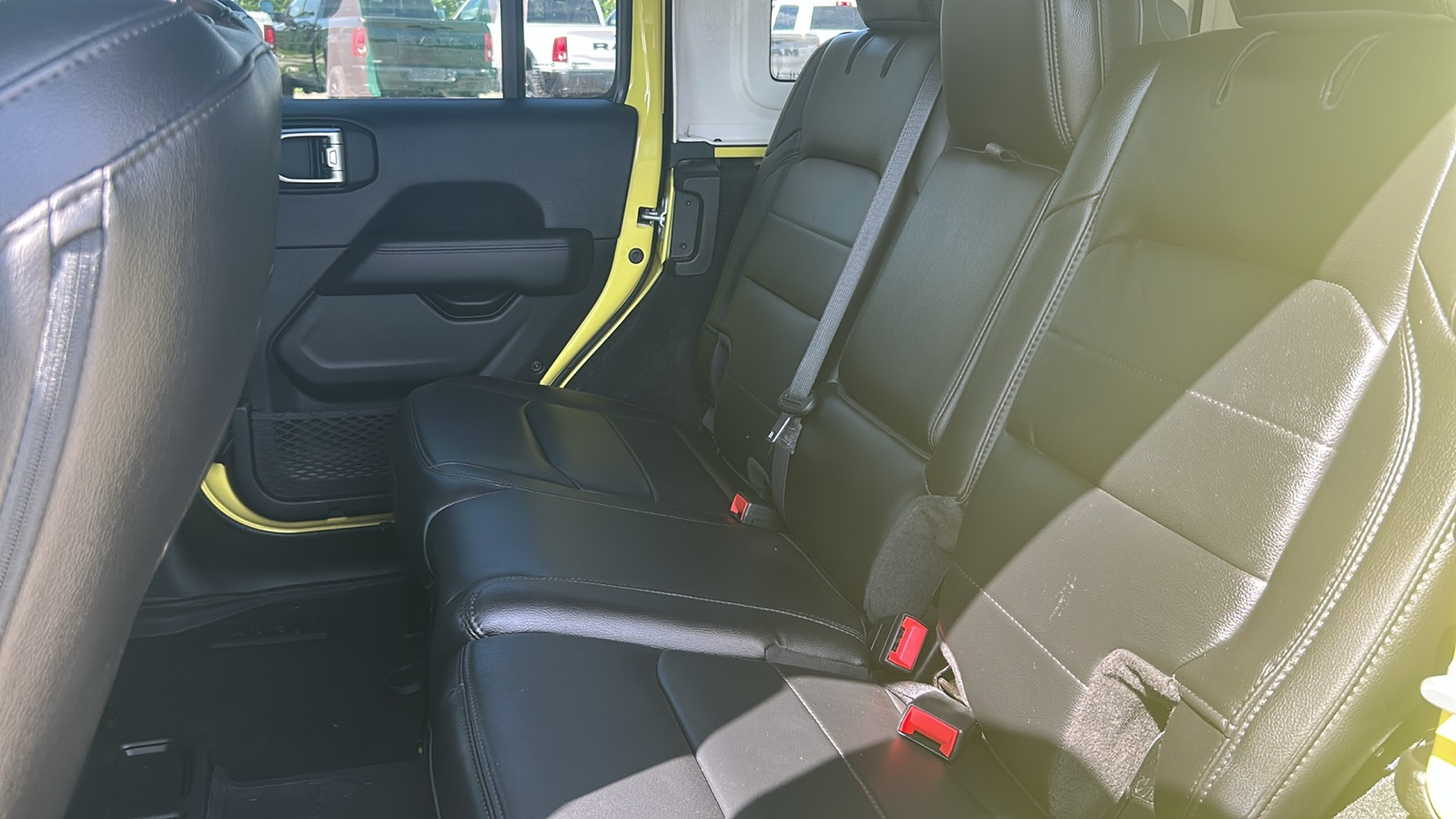 2023 Jeep Wrangler Sahara Altitude photo 28