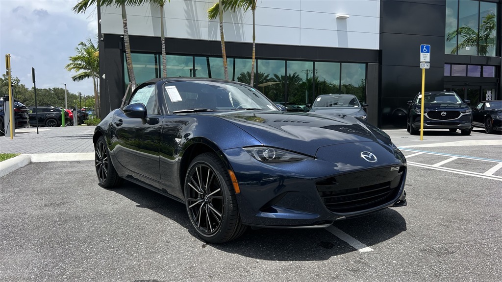 2025 Mazda MX-5 Miata Miata Grand Touring photo 6