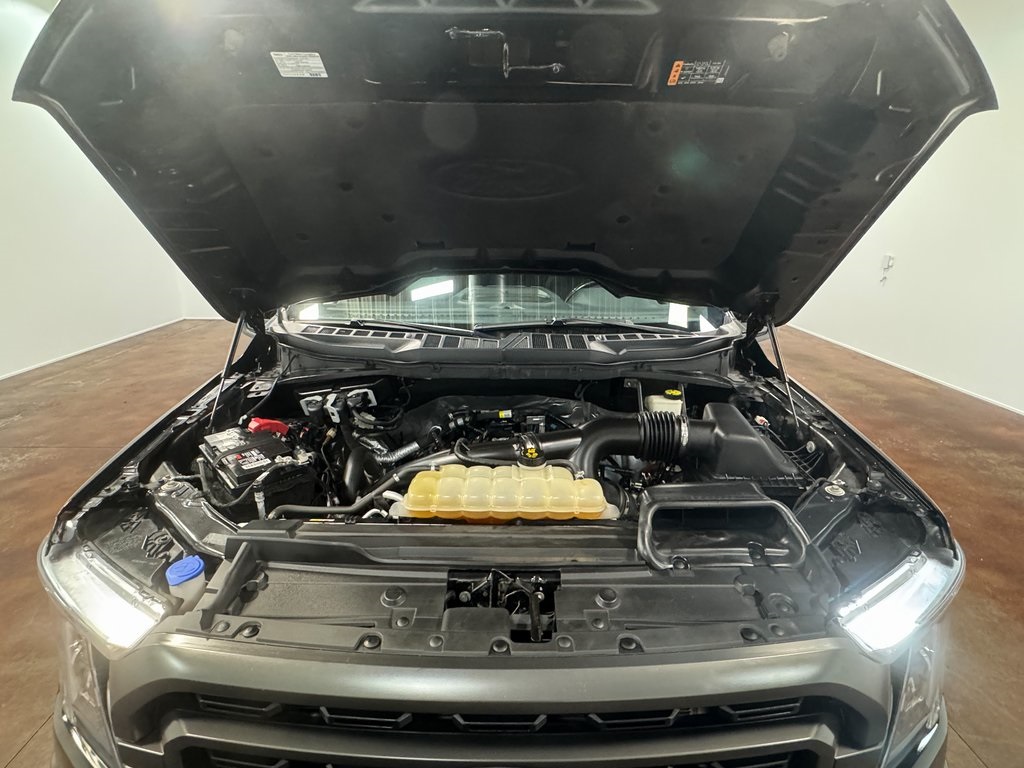 2022 Ford F-150 XLT photo 16