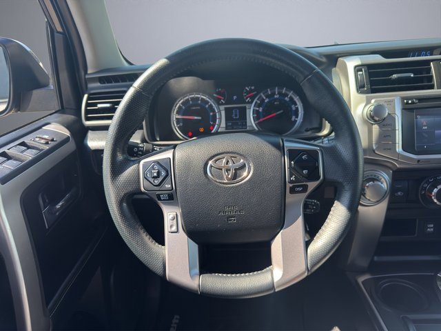 2016 Toyota 4Runner Limited photo 13