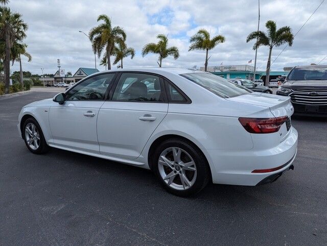 2018 Audi A4 2.0T Quattro Premium photo 3
