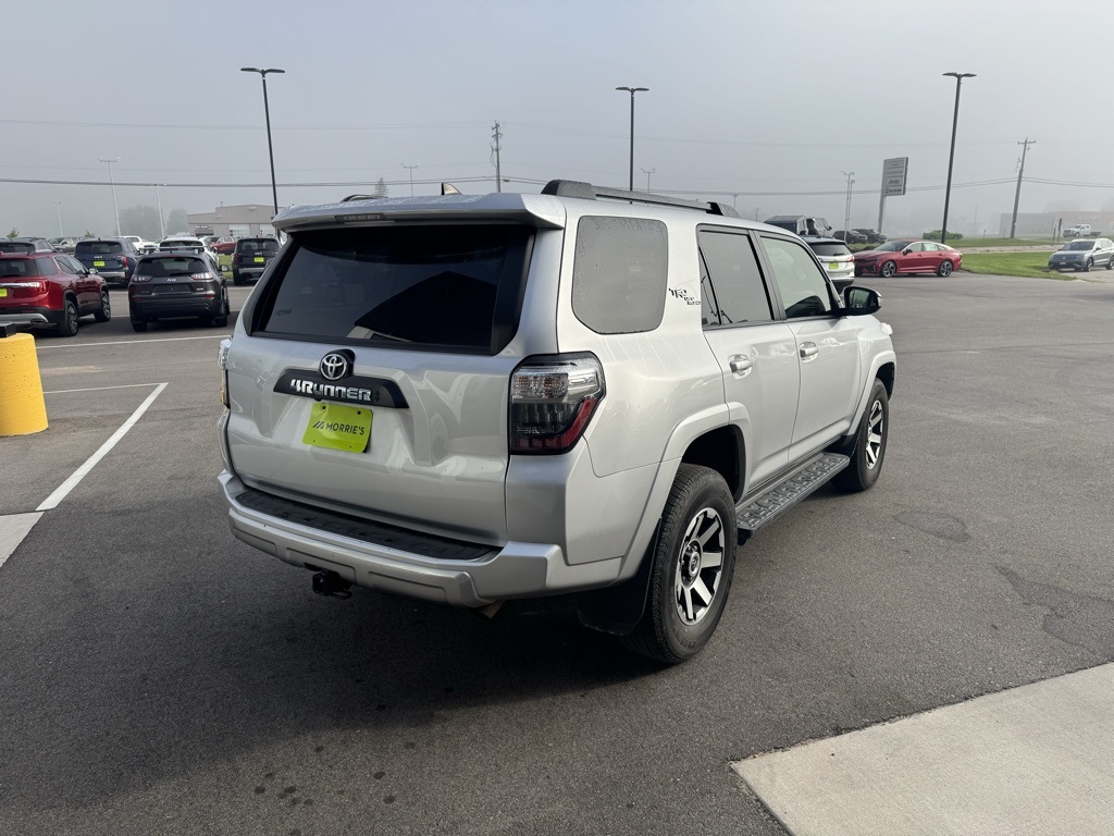 2024 Toyota 4Runner TRD Off-Road photo 6