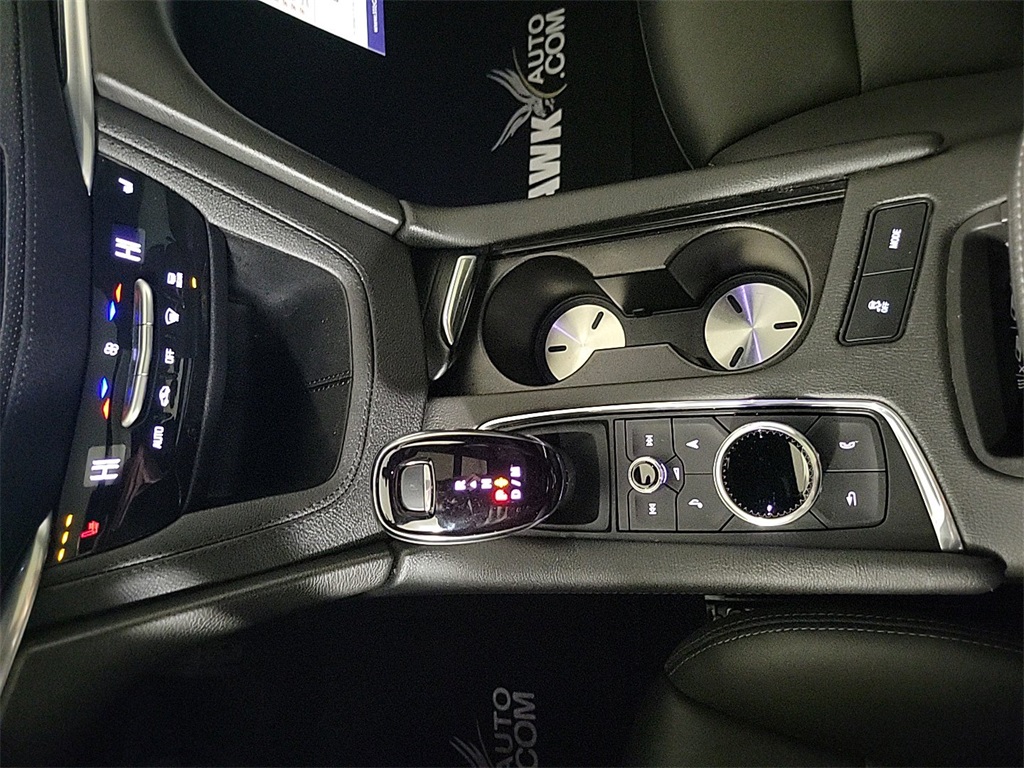 2025 CADILLAC XT5 - Image 22