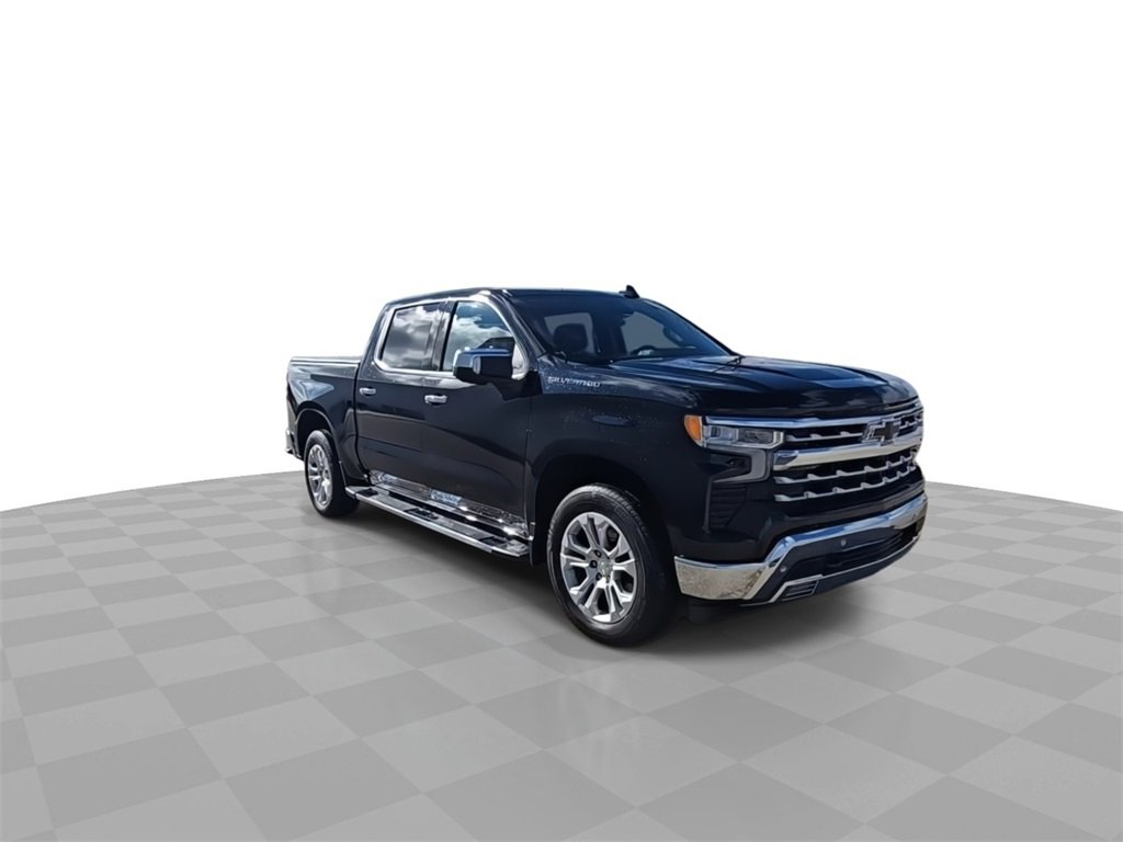 2022 Chevrolet Silverado 1500 LTZ photo 2