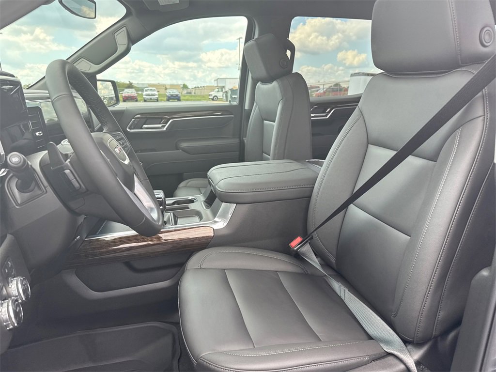 2026 GMC SIERRA - Image 15