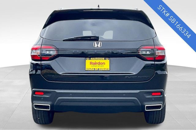 2025 Honda Pilot Black Edition photo 3