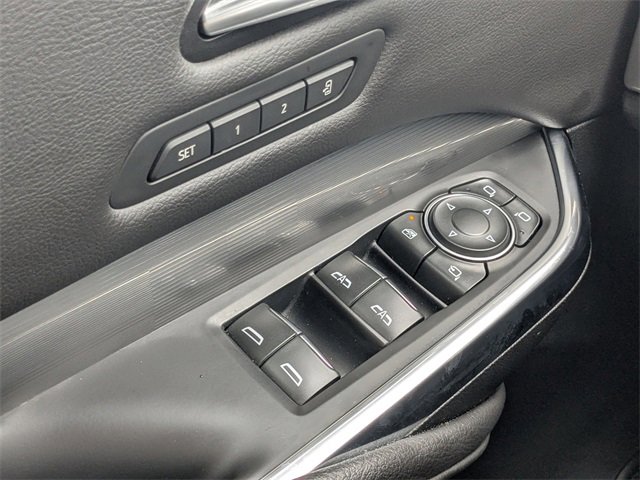 2024 Cadillac XT4 Premium Luxury photo 23