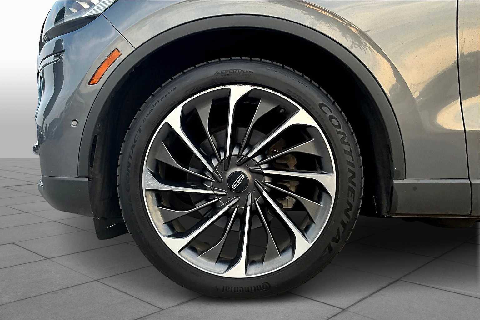 2022 Lincoln Aviator Reserve photo 9