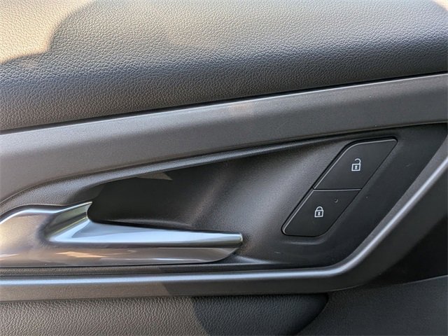 2026 Chevrolet Traverse photo 11