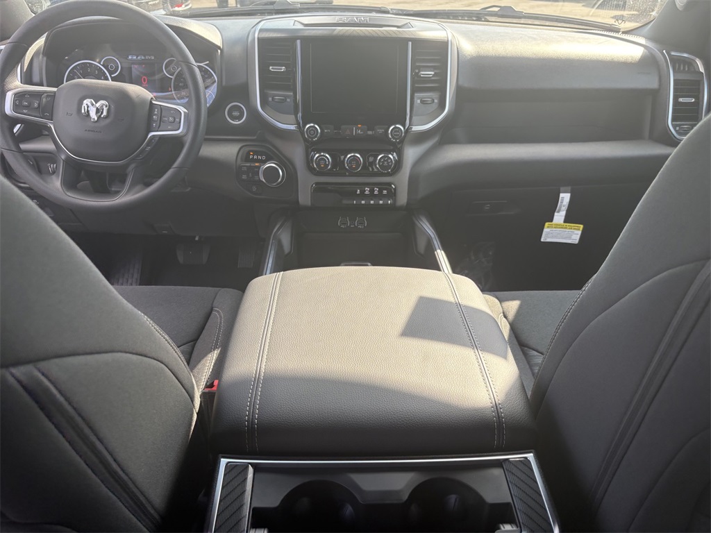 2025 Ram 1500 Big Horn photo 36