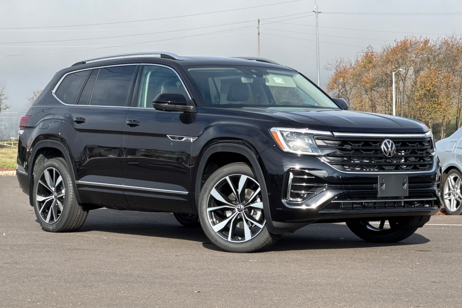 2026 Volkswagen Atlas SEL Premium R-Line's photo