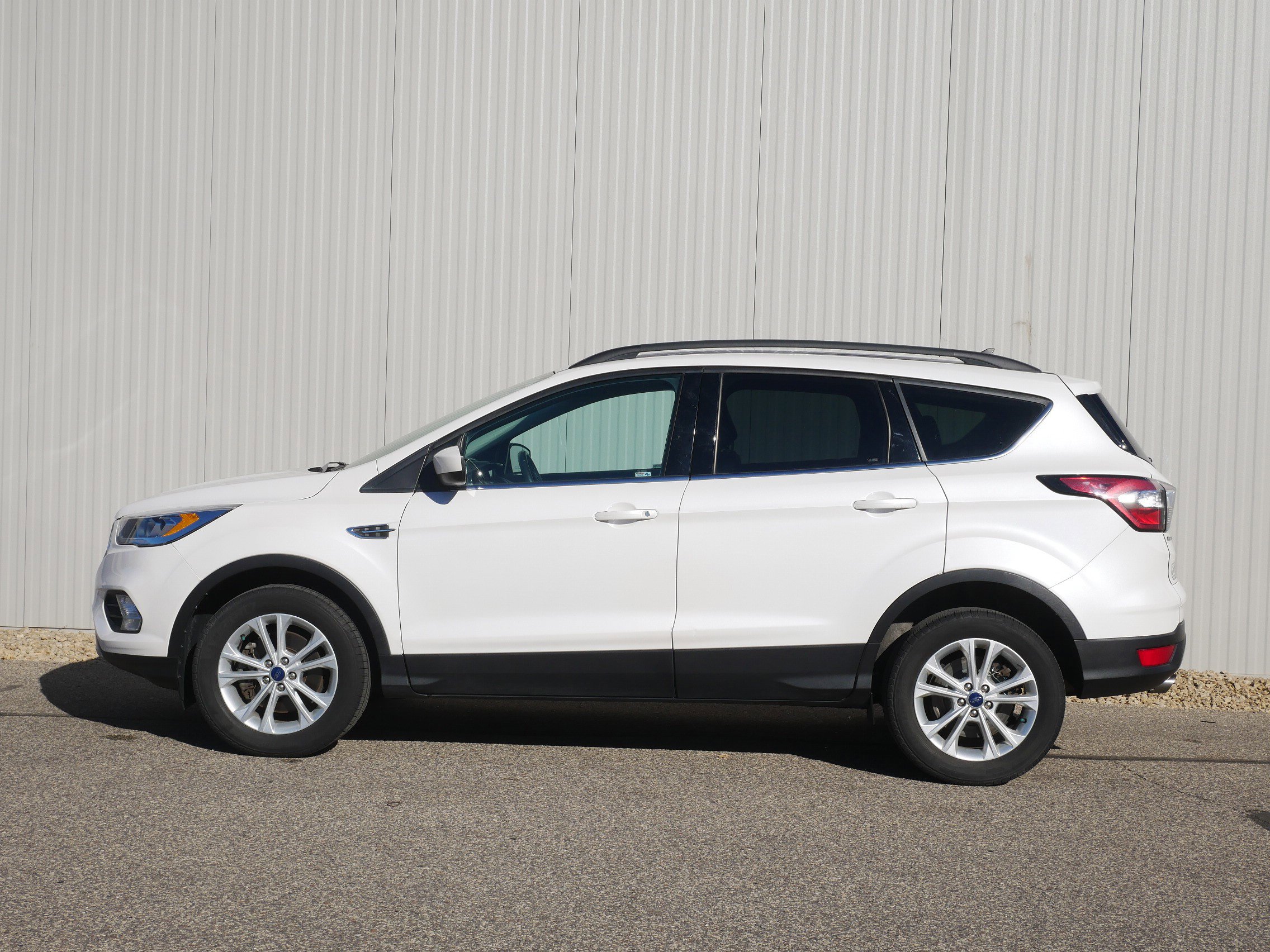 Used 2018 Ford Escape SEL with VIN 1FMCU9HD4JUD21753 for sale in Hastings, Minnesota