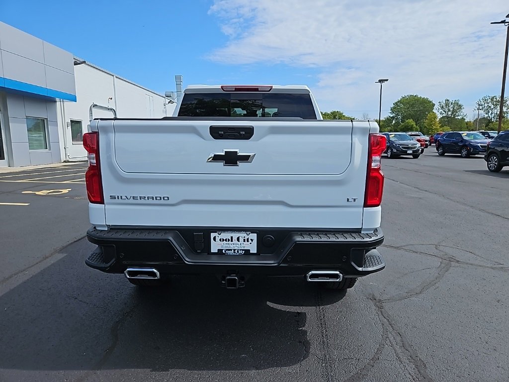 2026 Chevrolet Silverado 1500 LT Trail Boss photo 3