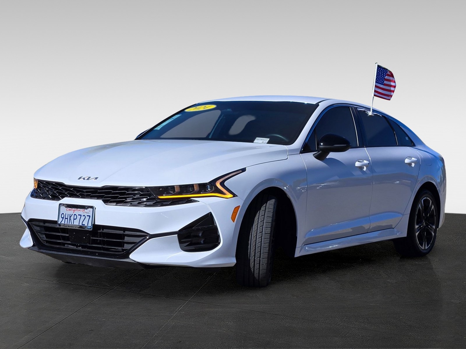 2024 Kia K5 GT-Line photo 8