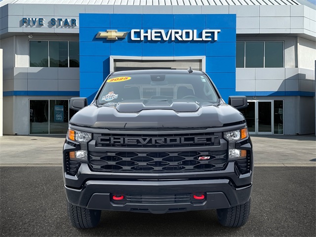2025 Chevrolet Silverado 1500 Custom Trail Boss photo 2
