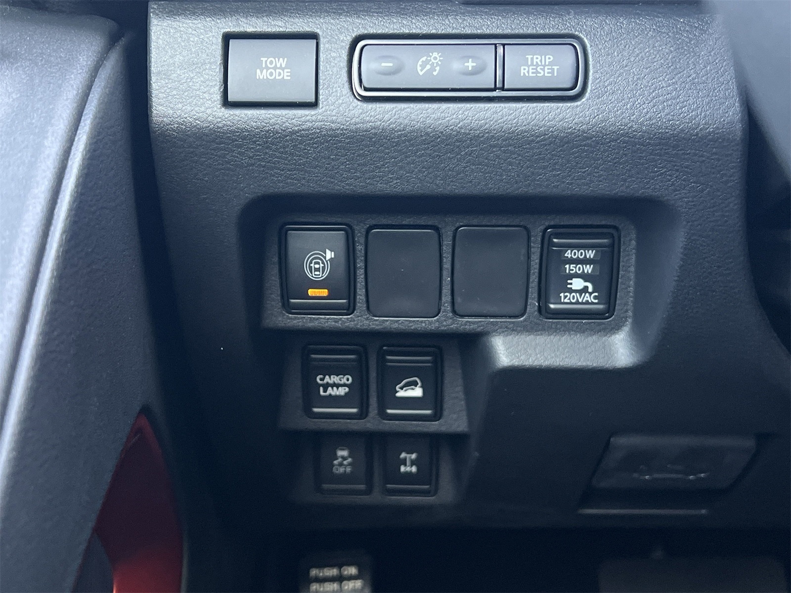 2025 Nissan Frontier PRO-4X photo 17