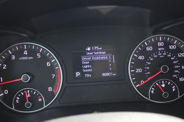 2020 Kia Optima LX photo 14