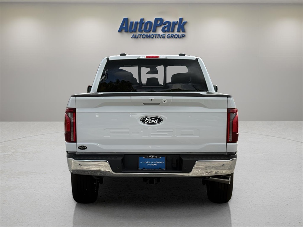2025 Ford F-150 Lariat photo 4
