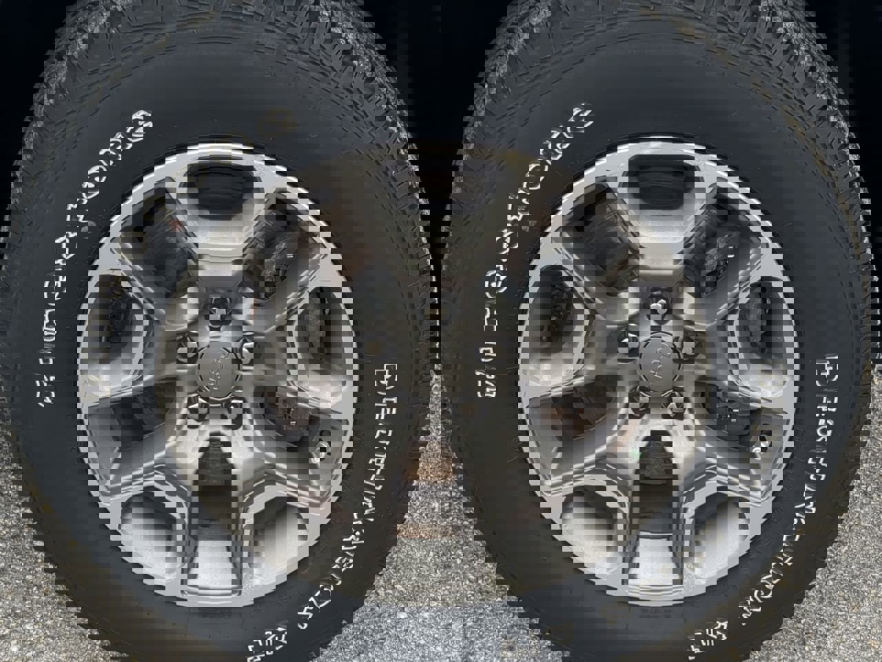 2020 Jeep Cherokee Trailhawk photo 4