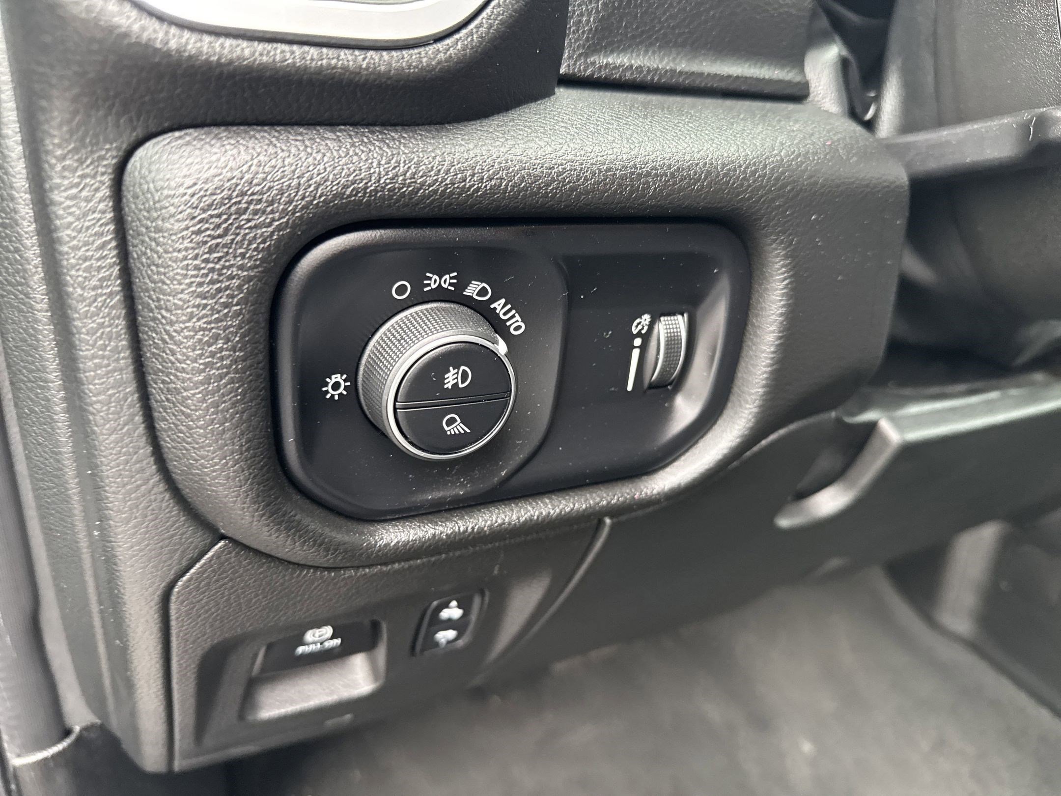 2023 Ram 1500 Big Horn photo 16